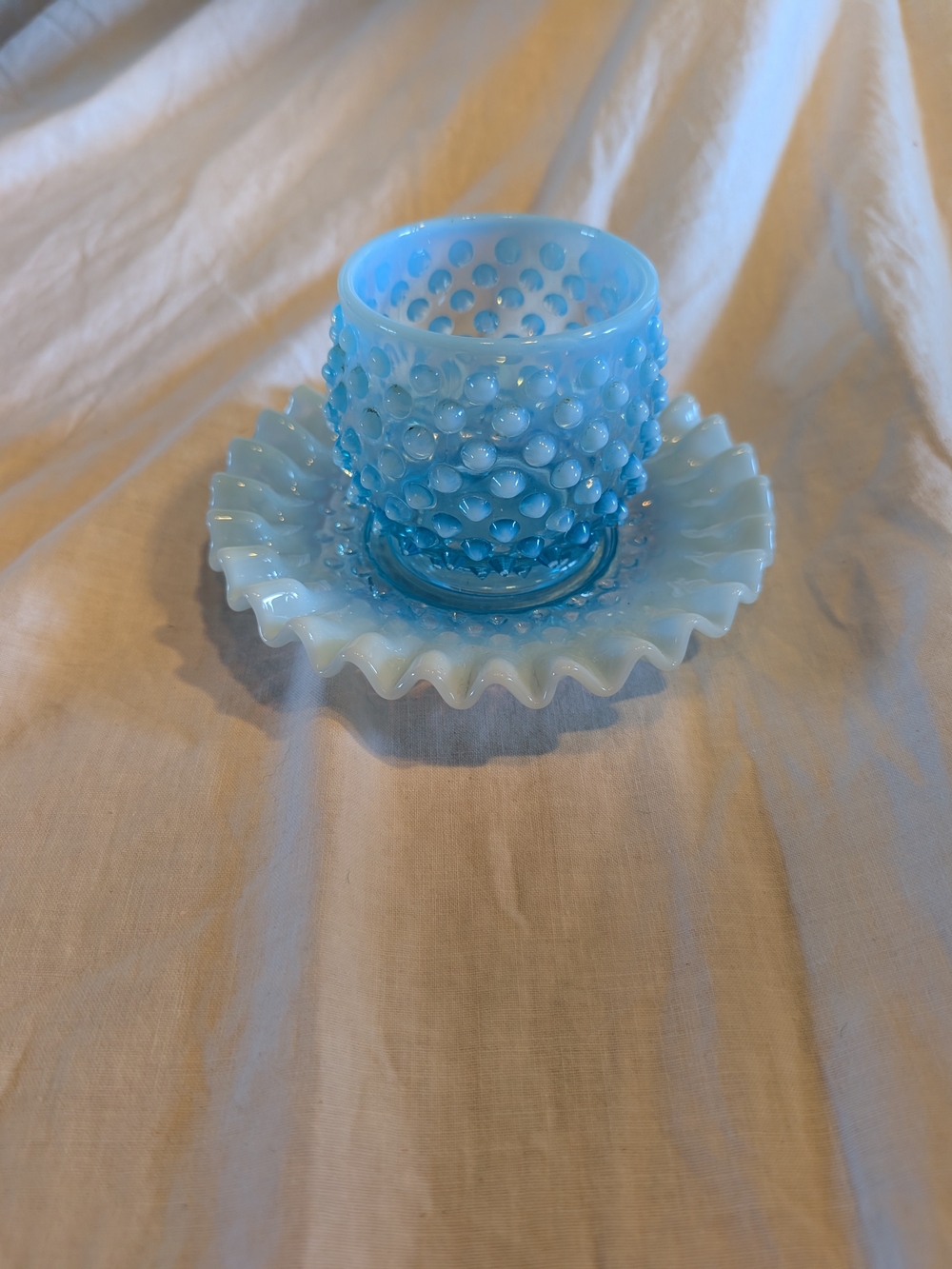 2/160$ Fenton ? Vintage Blue Hobnail Opalescent Glass Dish and Cup